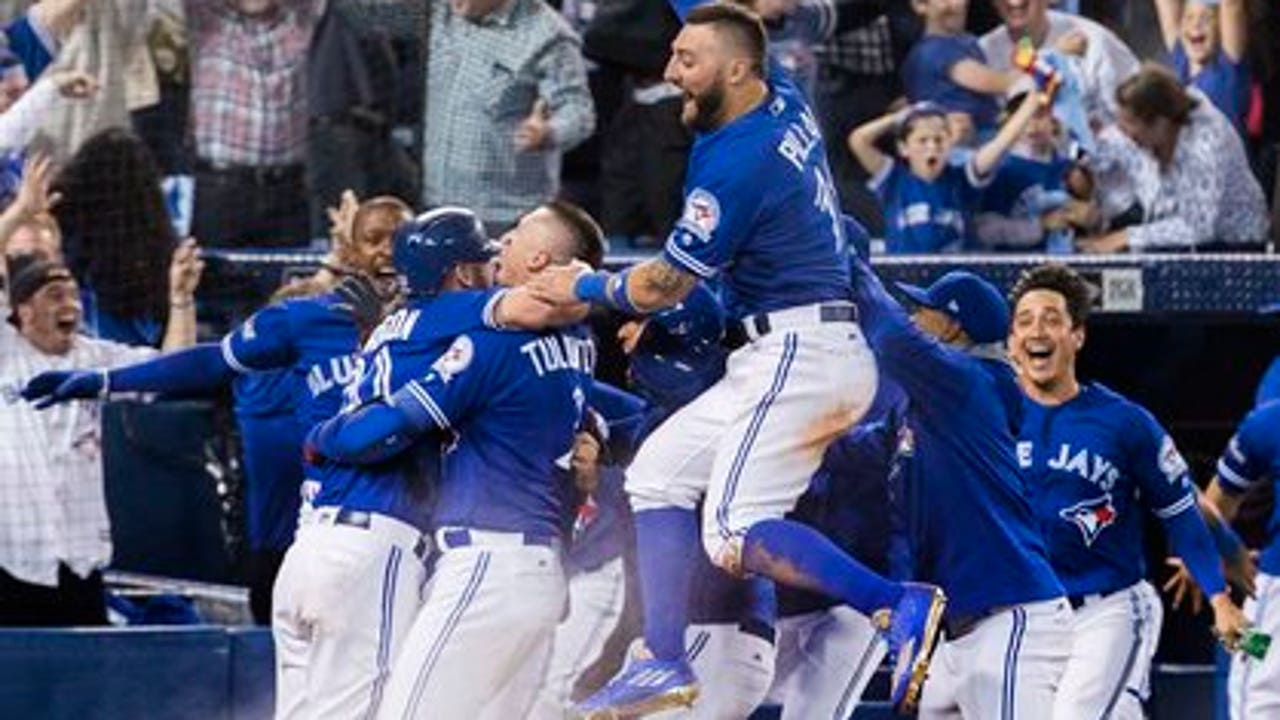 Donaldson dashes home, Blue Jays beat Rangers to win ALDS